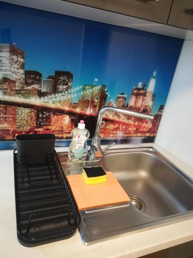 Apartment Tesla Відень Екстер'єр фото